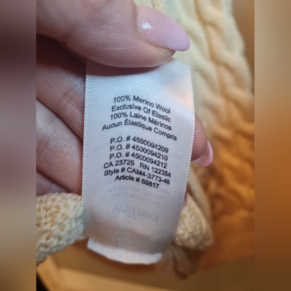 ARITZIA Wilfred Yellow Devry Long Sweater - Picture 10 of 10